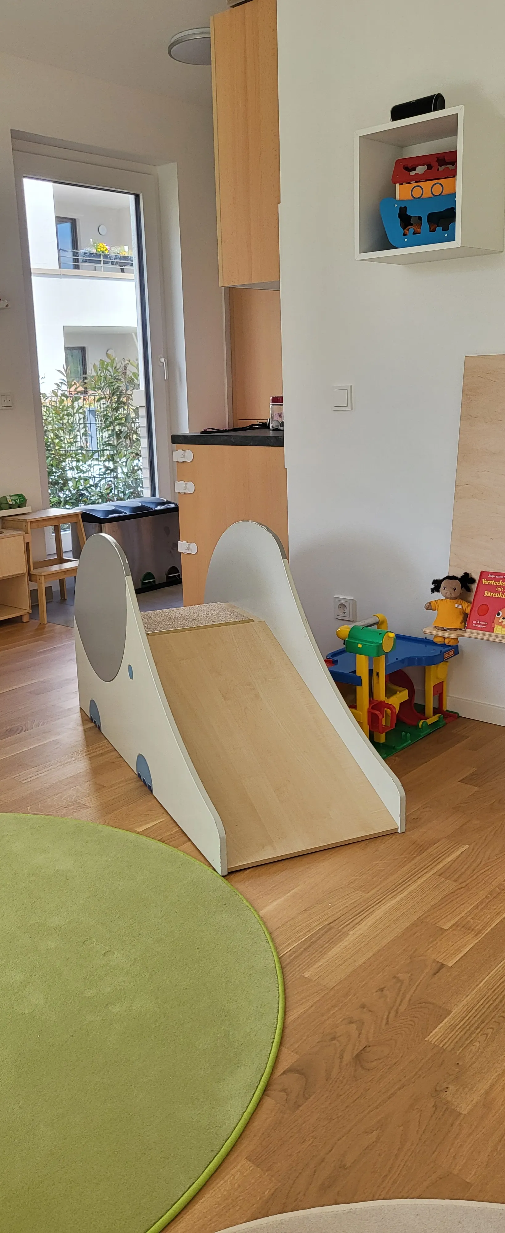Rutsche und Bewegungsbereich